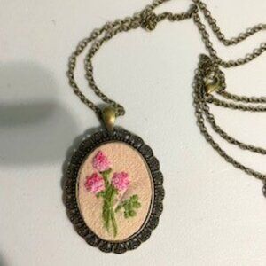 Handmade embroidered pink floral necklace